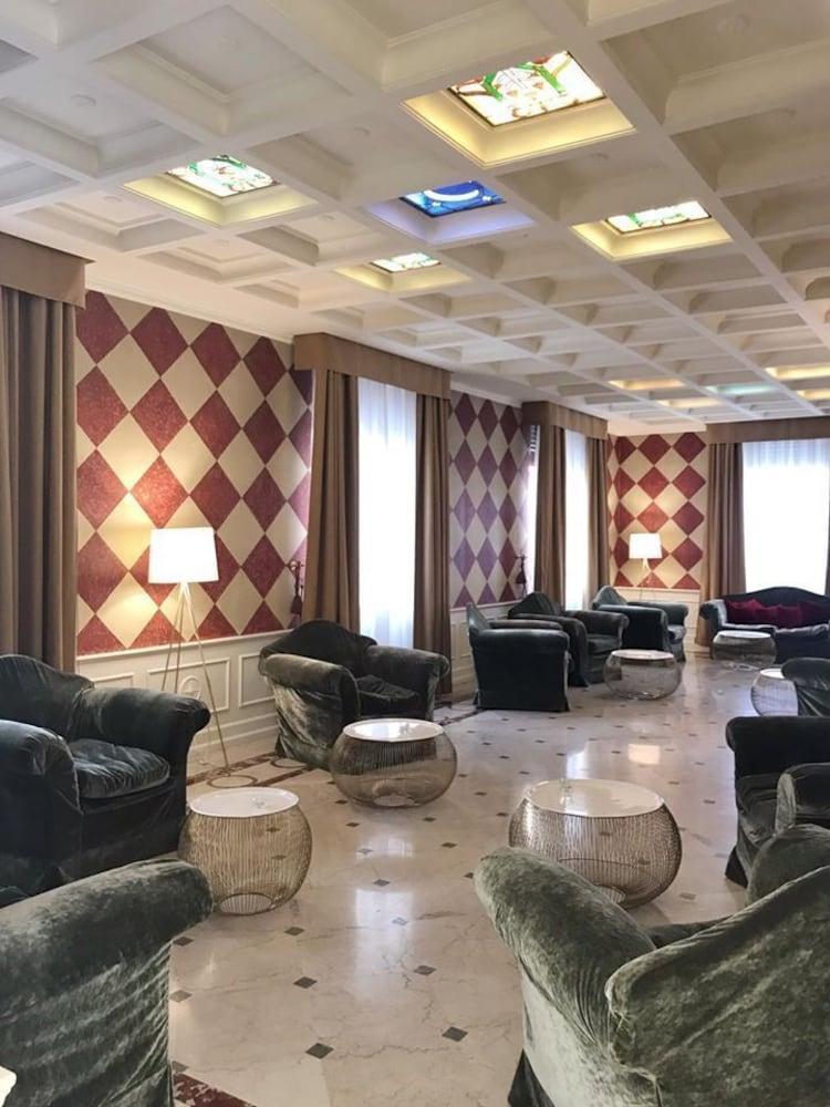 Hotel Milano Regency Kültér fotó